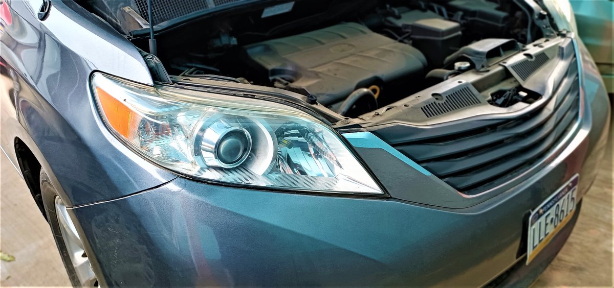 ObuleAutoLtd's tweet image. Fresh Deal...🥰  #newmonthnewgoals 👌
#TGIF
Brand: TOYOTA
Model: SIENNA LE
Year: 2011
Colour: Grey
Price: 7,500,000
Transmission : Automatic
Condition: Foreign used/Tokunbo.
Negotiable 💯
Working Perfectly.
For your Clean and Affordable Car, Call 08151023030🇺🇸