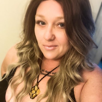 #NewProfilePic https://t.co/LyO4bmibuN<a href="/tag/newprofilepic"class="tags">#NewProfilePic</a>