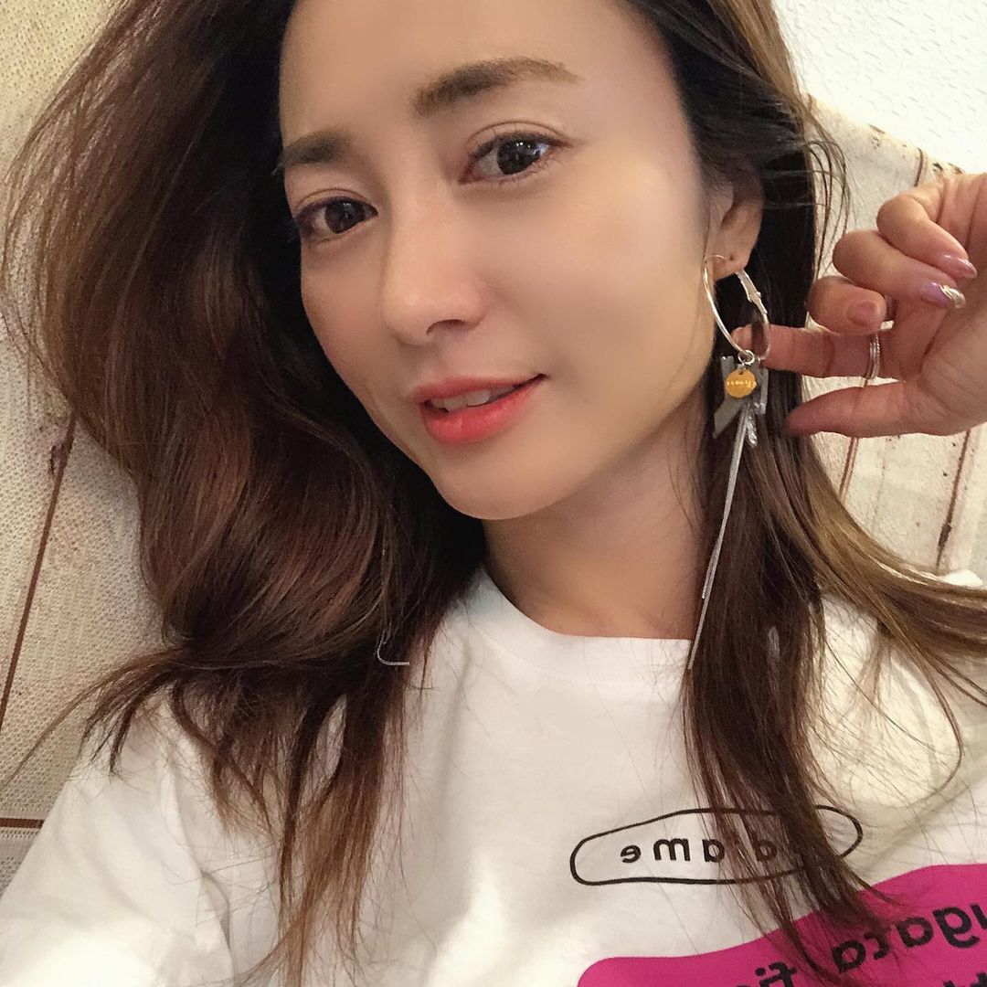 Luannvv89's tweet photo. 你的好运气藏在你的实力里，也藏在你不为人知的努力里🥰🥰🥰 https://t.co/slYOA6oNPj