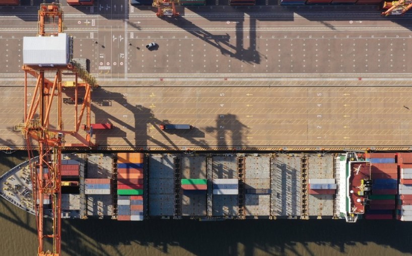 PortalPortuario's tweet photo. Argentina: Terminal Tec Plata no operará durante la jornada debido a feriado decretado por el Presidente - https://t.co/ZEZbIII2P4 #TecPlata #Terminal #Argentina #Feriado https://t.co/J8oG95I5Fh