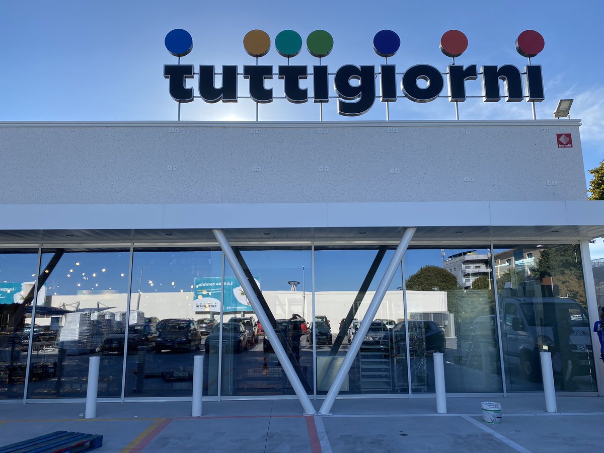 roberto comolli tweet media