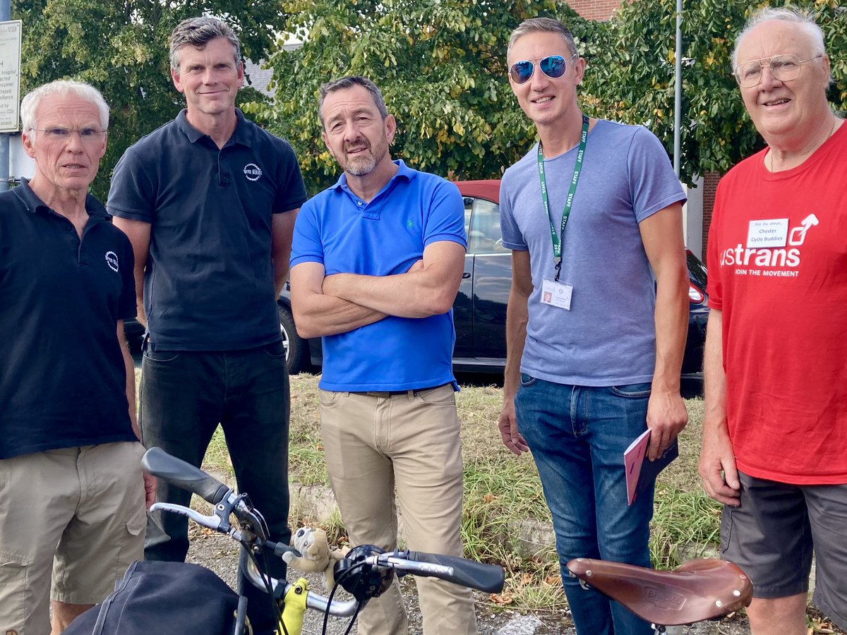 Great to meet Chris Boardman today, sharing how Bren Bikes promotes active, affordable &amp; sustainable travel across Chester! 🚴‍♀️🚴‍♂️