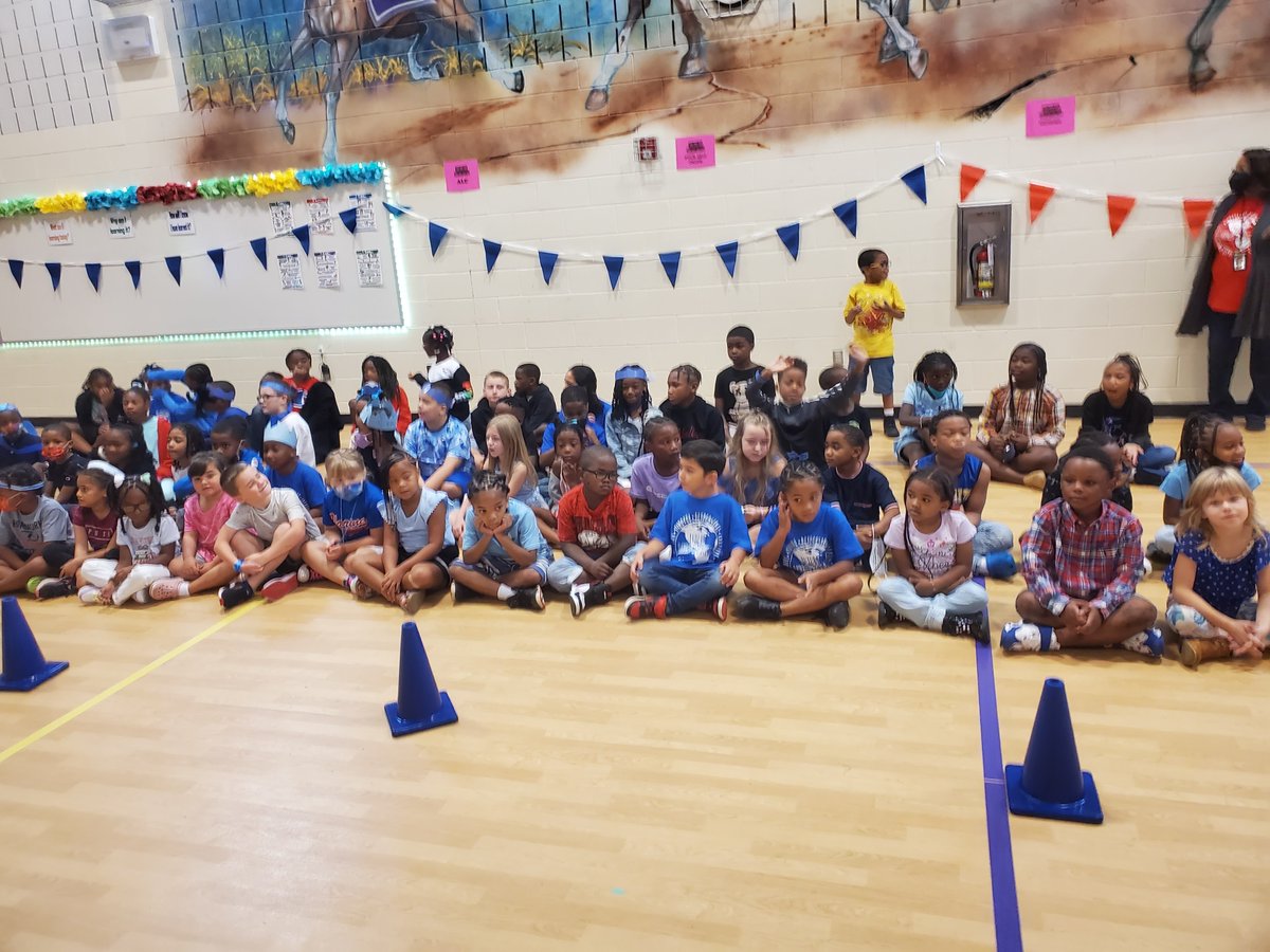Ward_Colts's tweet photo. Here are more pics from our House Pep Rally! Our school community really showed their spirit! We even had 5th graders lead a Mindful Moment to end our pep rally! #wardstrong #4houses1school https://t.co/gQnquIqV8g