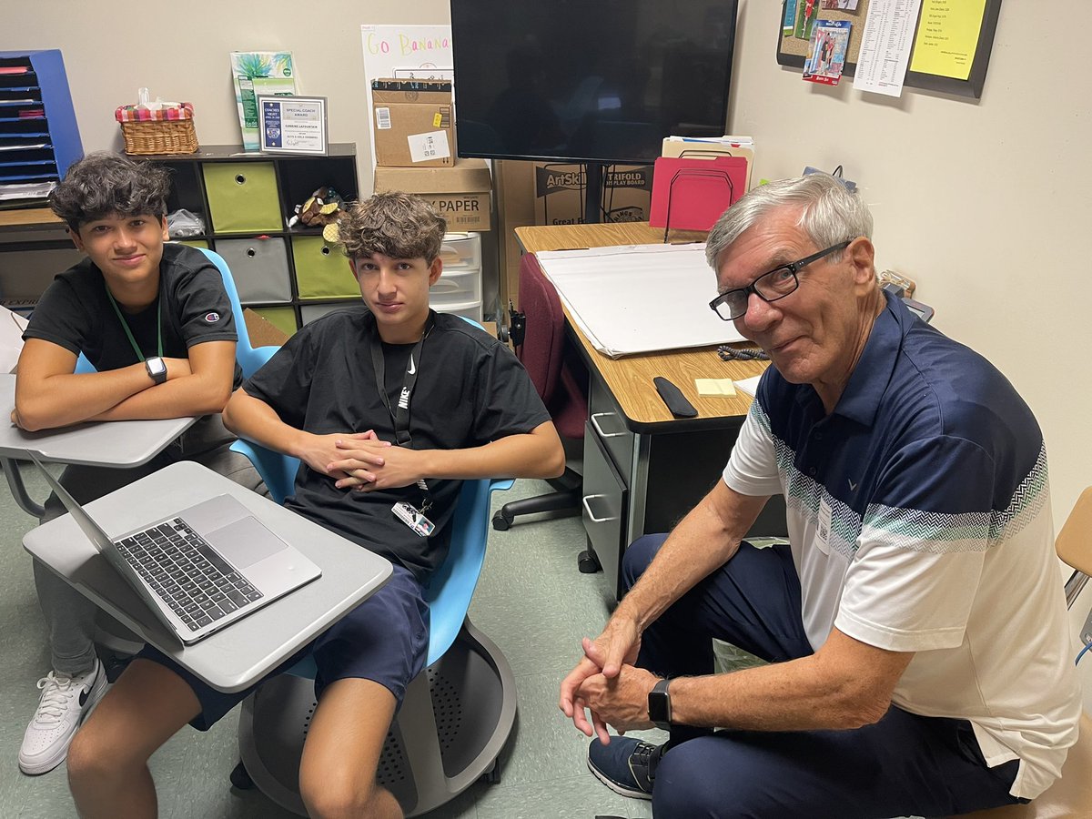 Dr. Corinne Schaefer tweet media