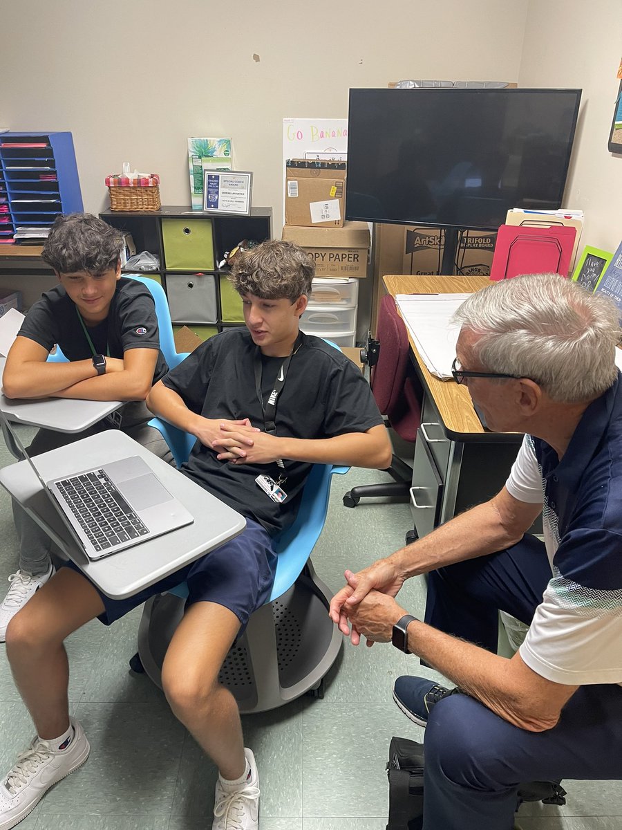 Dr. Corinne Schaefer tweet media