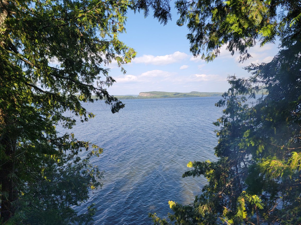 Another perk of working for @DuluthMNPolice. You can stop at @duluthpack during your lunch break, pick up a #BWCA permit, and be in @SuperiorNF the next morning with views like this. #duluthsfinest