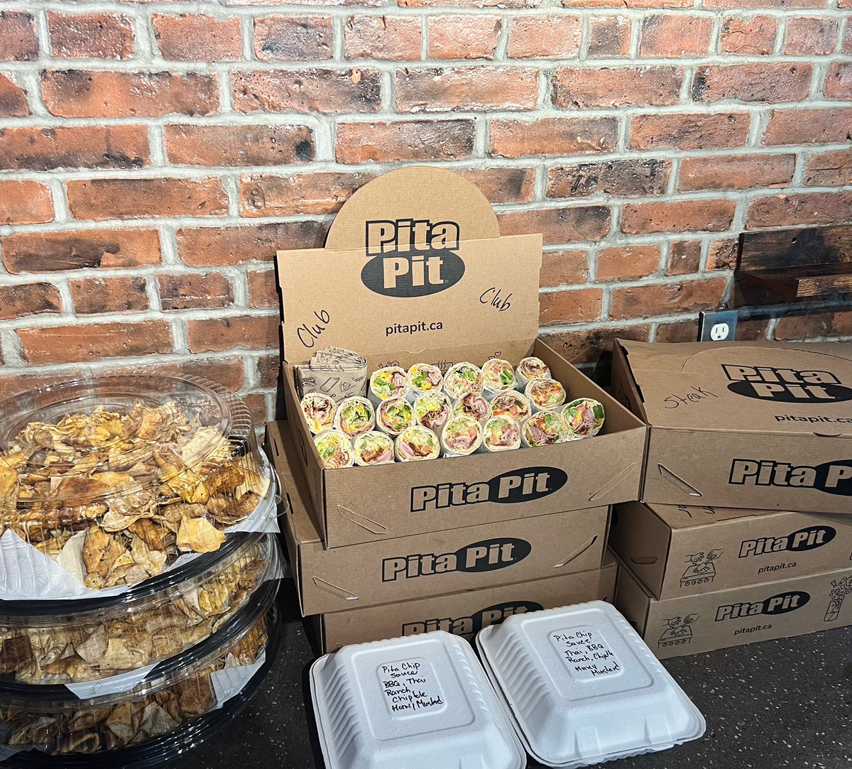 Back to the routine probably means more meetings. When hunger strikes, hit us up! #pitapit #platter #catering #lunch 😋