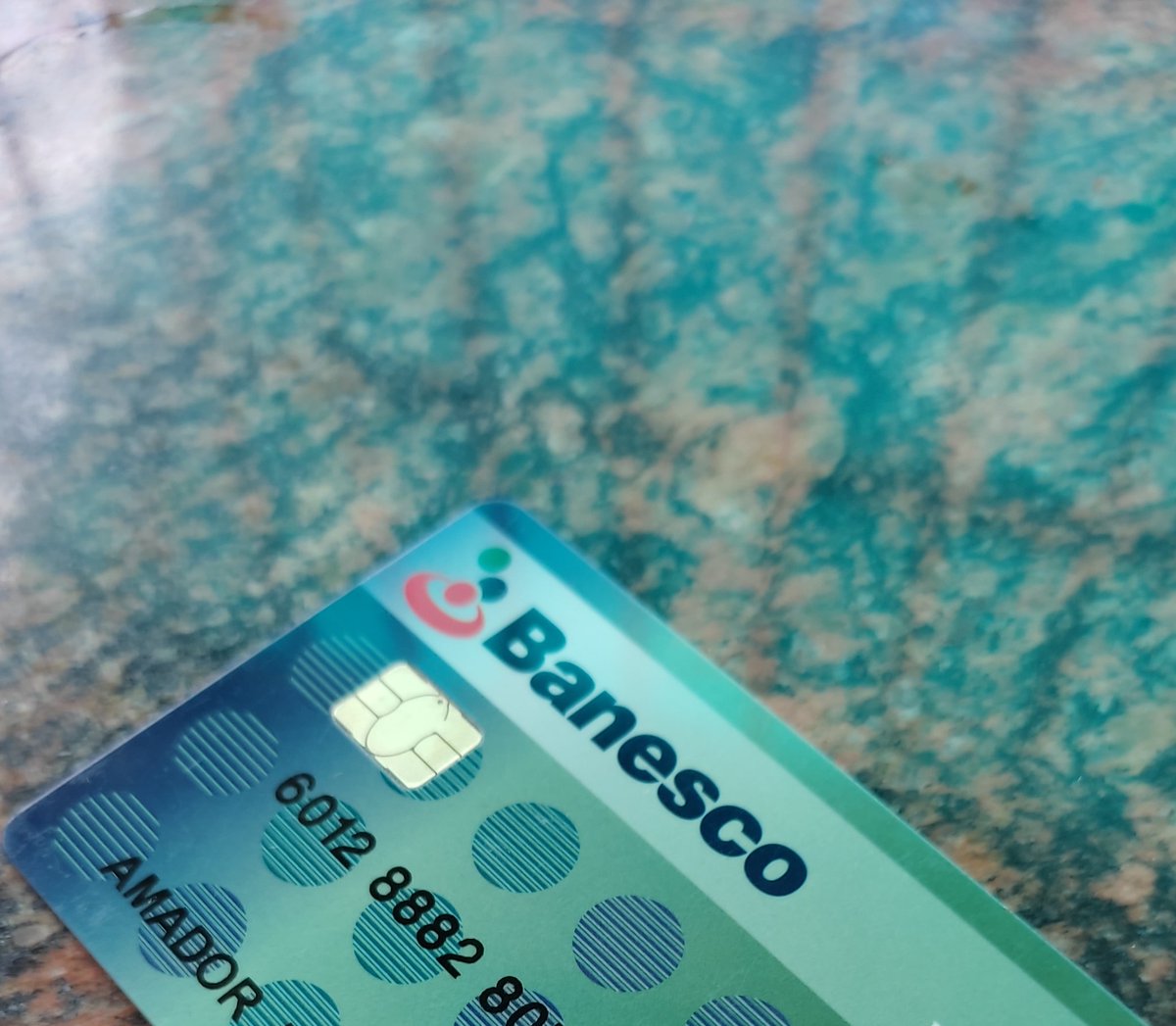 Amadormedina's tweet photo. Gente, lo que afirma @Banesco sobre poder retirar tarjeta de débito solo con la cédula de identidad, es cierto. Hoy lo logré y tuve tiempo de hasta ir por un café. https://t.co/aY07cM59PO