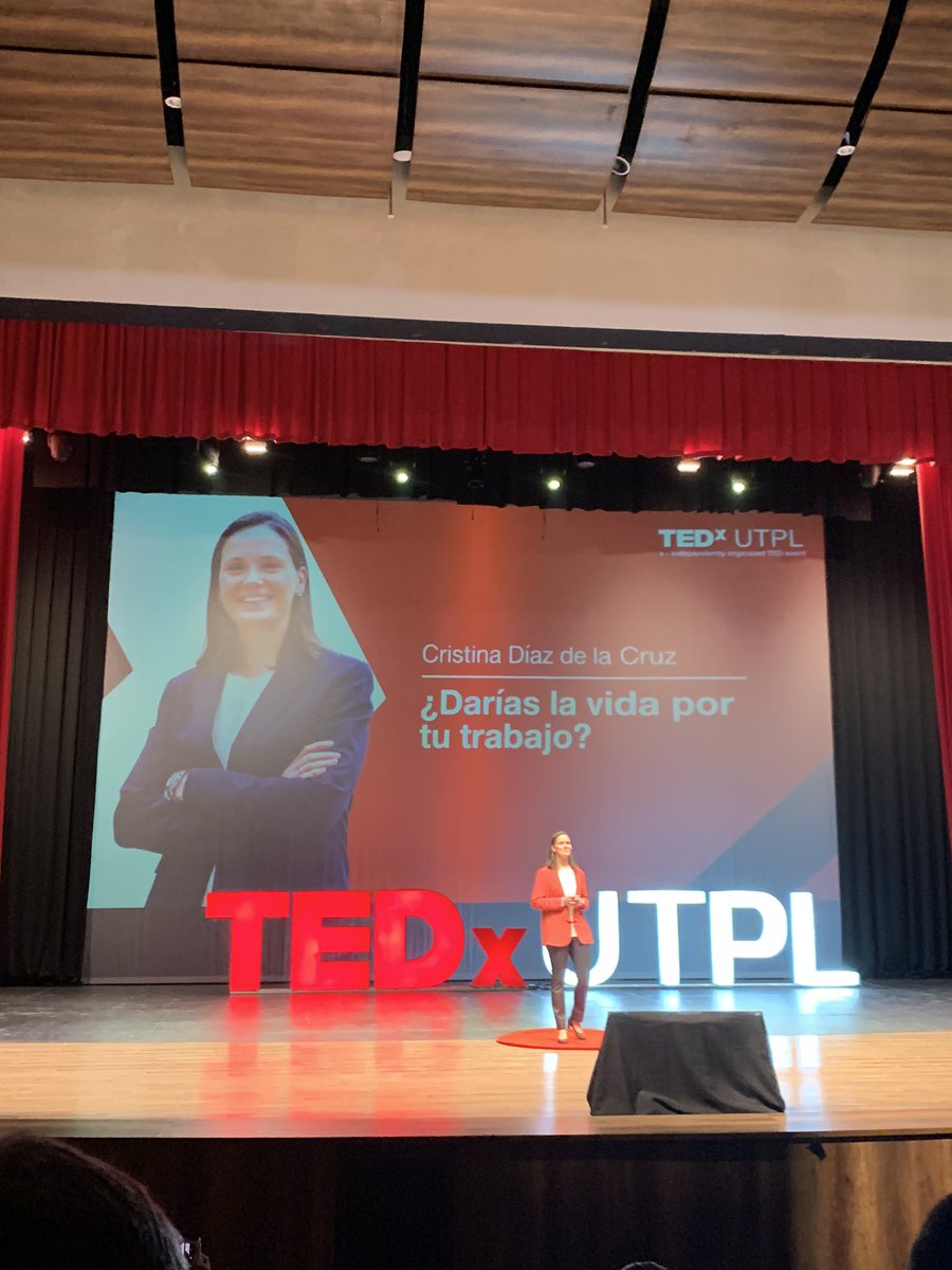 gponce's tweet photo. Emocionada de escucharte @cdiazdelacruz #tedxUTPL https://t.co/zxkQ9Qebfm