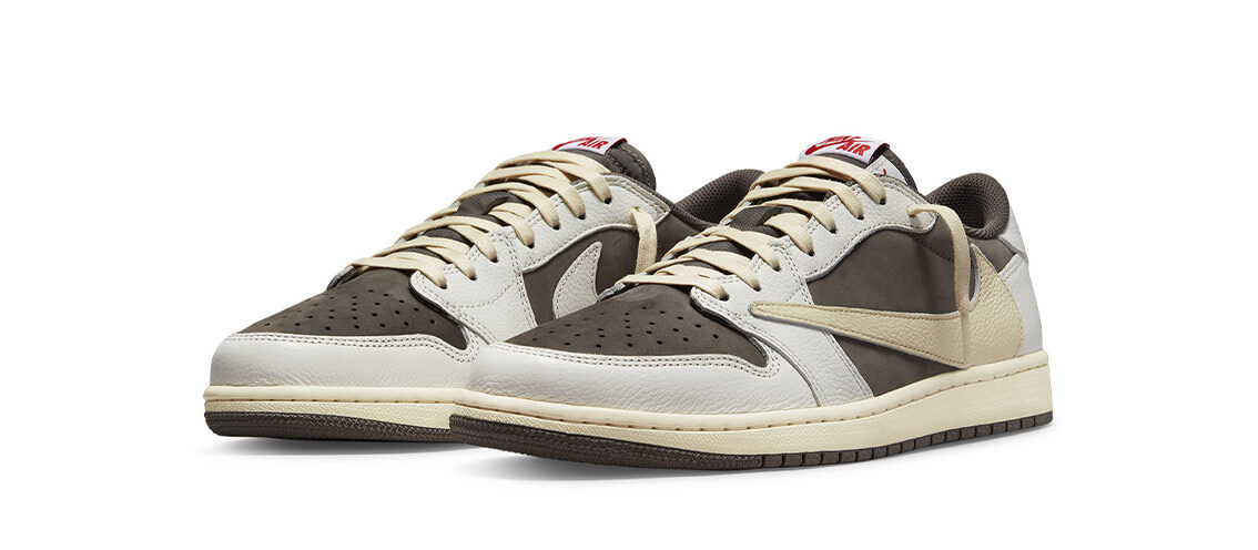 Sneaker News tweet media