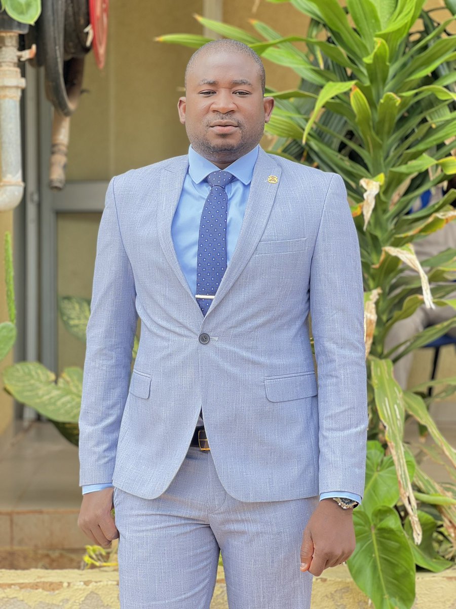 MdiOuedraogo's tweet photo. J’ai pris plaisir à faire le #MC pour l’ouverture #officielle de la 2è #conférence des #jeunes #leaders pour le #développement #CJLD initiée par le #MROD_BF. https://t.co/n7aF5nQsUZ