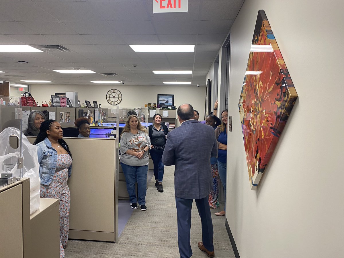 carlotta_nich's tweet photo. Aldine ISD new CFO, Stan Osborne, expresses his appreciation to his team! @FinanceTeamAld1 @AldineCFO https://t.co/VVTQzCgZuM