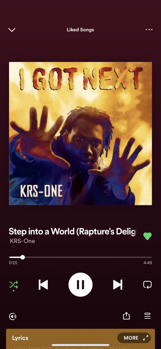 ༺ mia ༻ tweet media