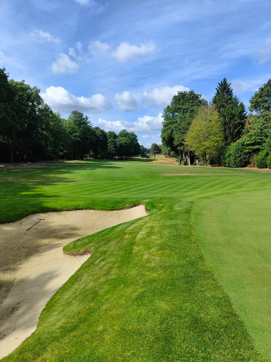 MaxKnapperz's tweet photo. Not long now until #BMWPGA #wentworth https://t.co/u1EtfzF5RV