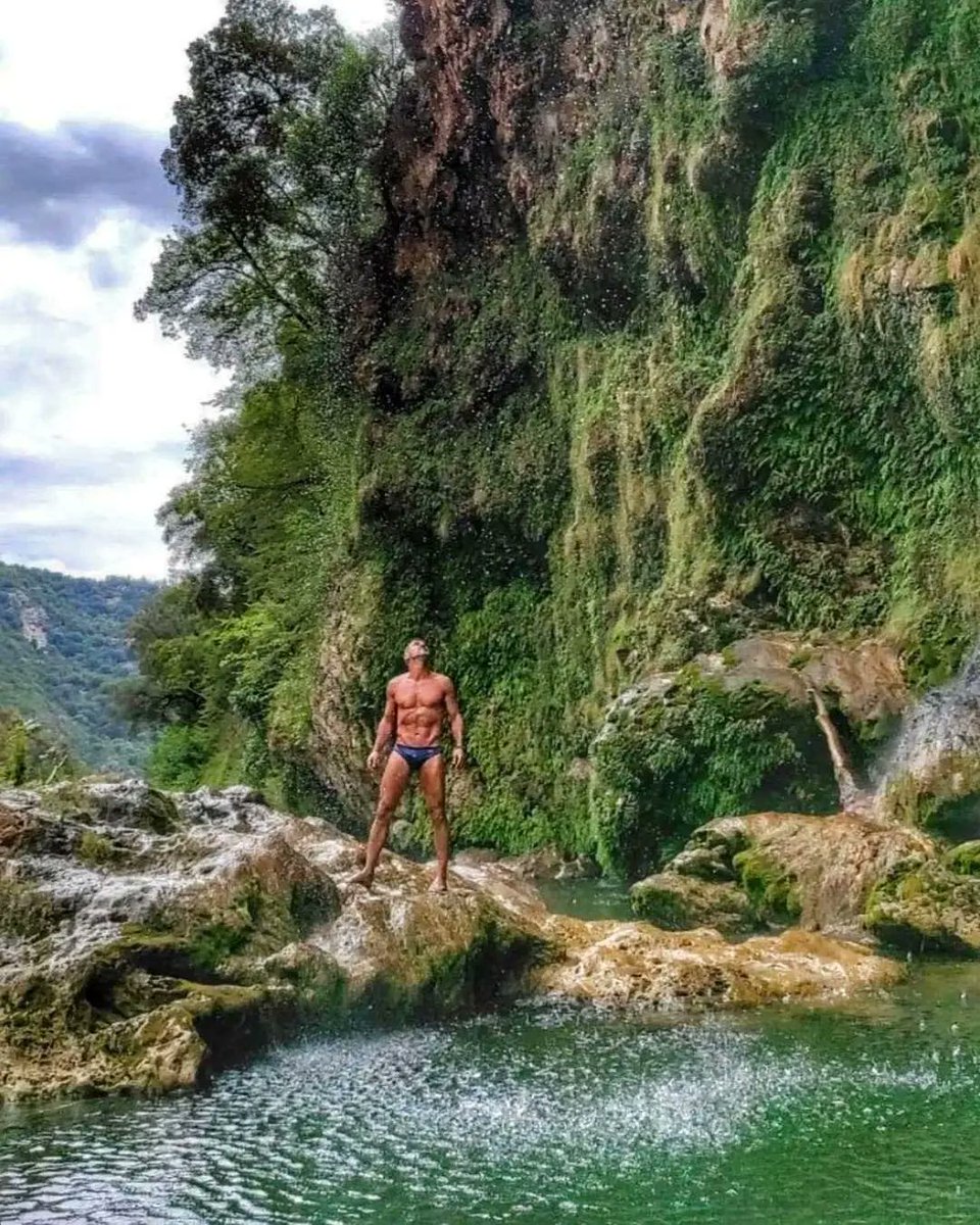 giocamed's tweet photo. La Sardegna non è solo mare, ma anche posti incantati come questo...
Sa stiddiosa ❤️
#seulo https://t.co/ExlWb5KmH5