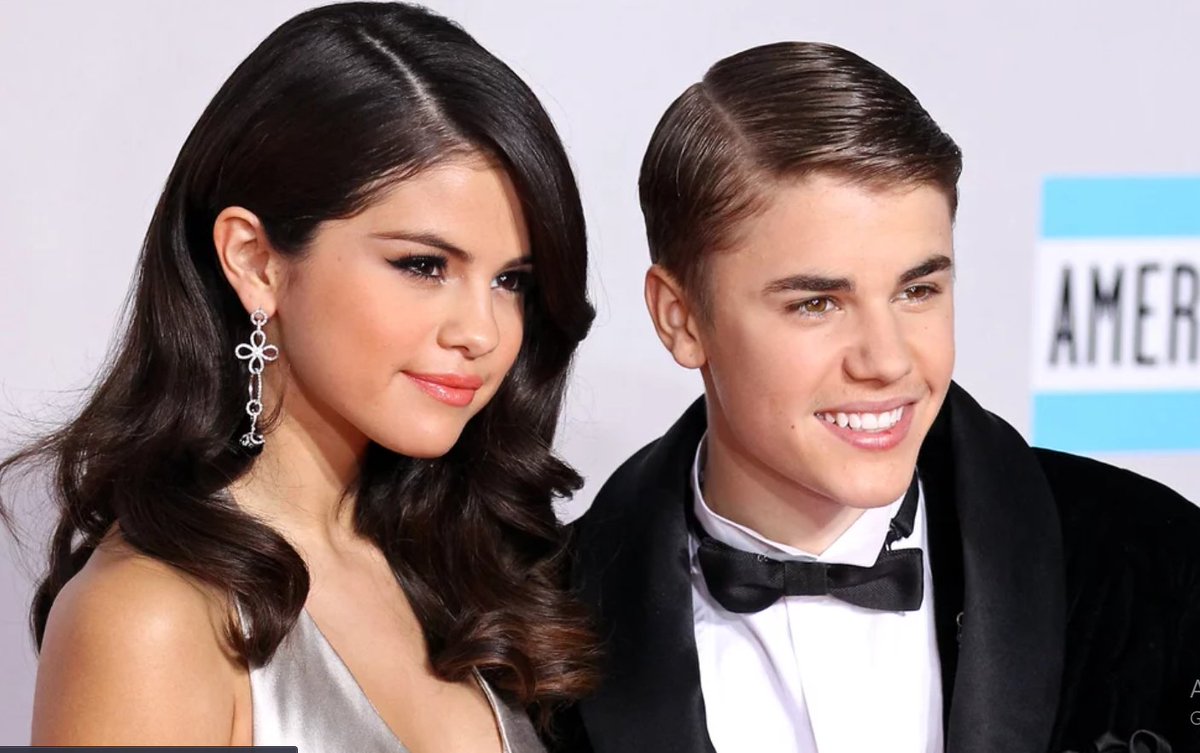 Selena Gomez and Justin Bieber  finally split after years of reconciliations. Since the beginning of the decade, the couple had an on-and-off relationship.

👉 youtu.be/XQP2PRPJ-8k 💔

#selenagomez #breakup