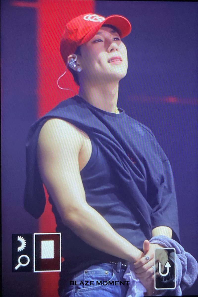 Blaze_Moment_JH's tweet photo. 220902 PREVIEW

#MONSTAX  #몬스타엑스 #주헌 #JOOHEON #JOOHONEY https://t.co/mPenAIasIU