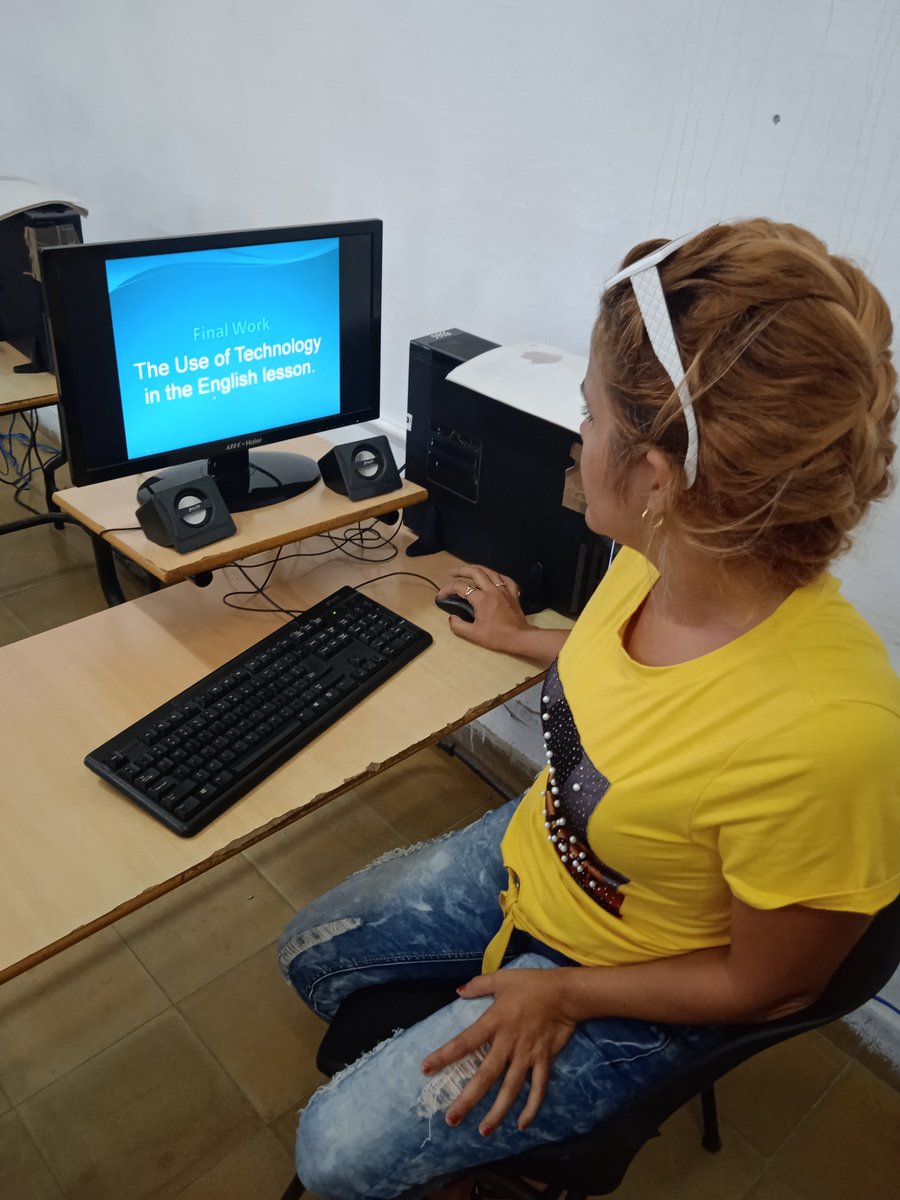 JoeDelg39630238's tweet photo. Brillantes exposiciones referidas al medio ambiente y el uso de las Tecnologías Educativas por parte de las líderes de equipo como Clausura de esta semana de trabajo..
#Palmira
#DMEPalmira https://t.co/ssrdOQl5lh