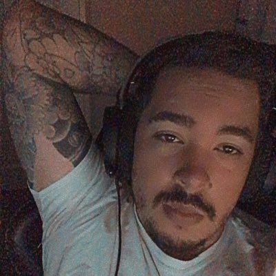 xLogiicc's tweet photo. #NewProfilePic https://t.co/LniietXWNQ