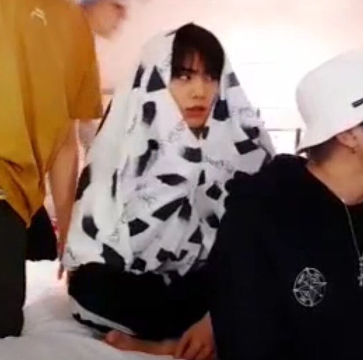 nocontextrocky's tweet photo. #라키 #ROCKY https://t.co/WVPyFgy4hz