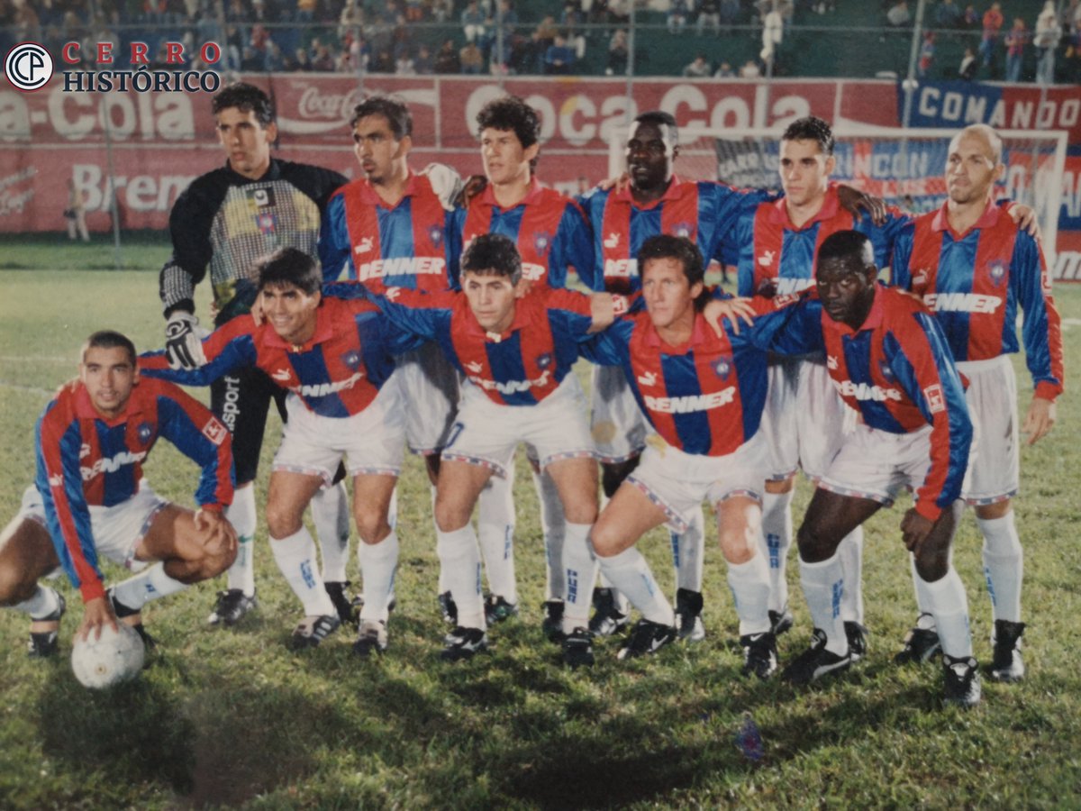 CERRO PORTEÑO 1996 🌪️

Te animás a nombrar a todos los jugadores? 👀 Déjanos tu respuesta abajo.

Fotografía cortesía del gran Felix Britez Román.

#CerroPorteño #CerroPorteñoHistorico
