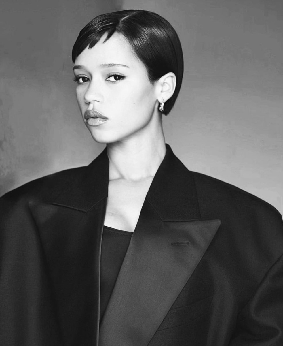 Taylor Russell for ‘Bones and All’ press Film Updates @filmupdates