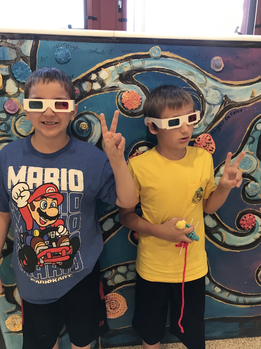 CH_Elementary's tweet photo. 3-D Fun in Art Class
#SOARtoNewHeights https://t.co/xjT8rsclfK