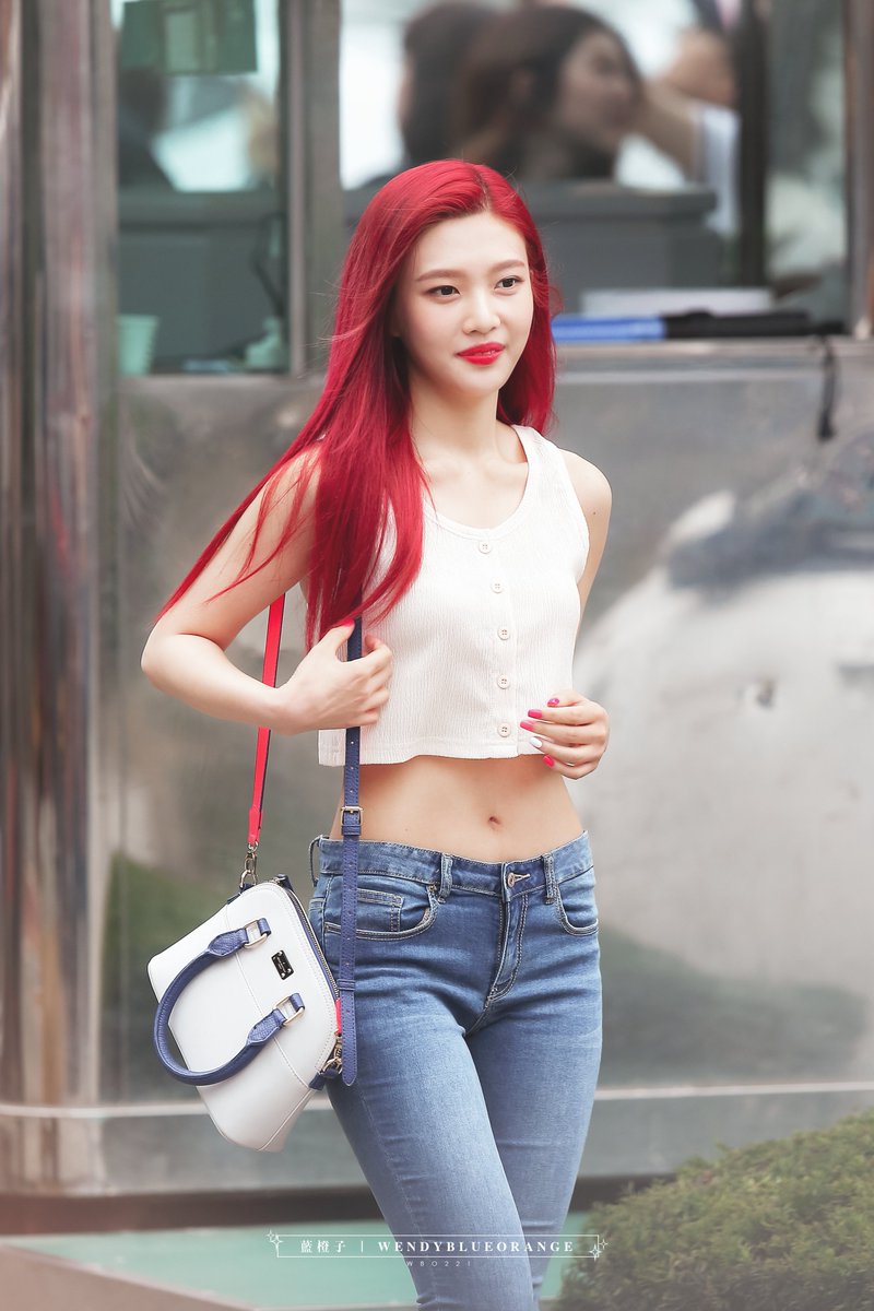 ✧︎ ᴡᴇɴᴅʏ ʙʟᴜᴇᴏʀᴀɴɢᴇ 🐿 tweet media