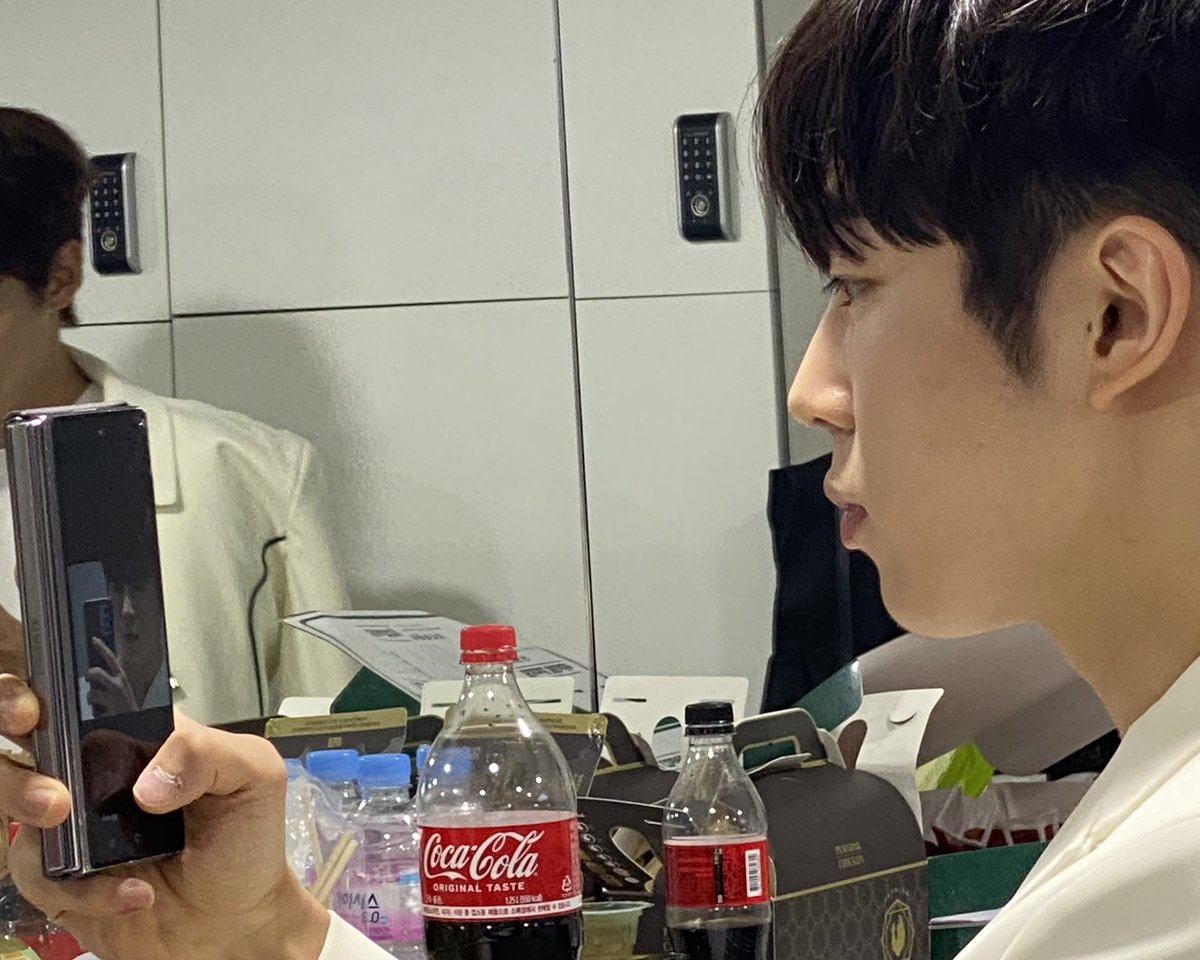 220902 yootaeyang's fns update "?👅"
