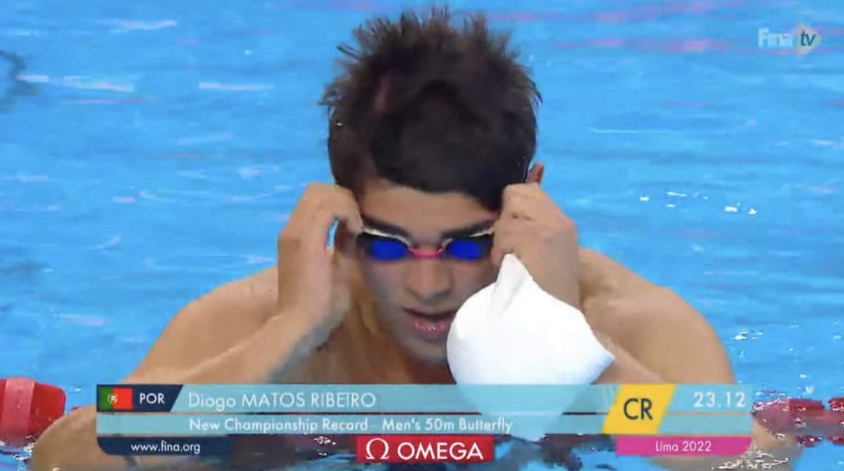 Diogo Ribeiro with a HUGE 23.12 50 butterfly in prelims breaking Michael Andrew's Championship Record...that WJR is shivering right now 🥶