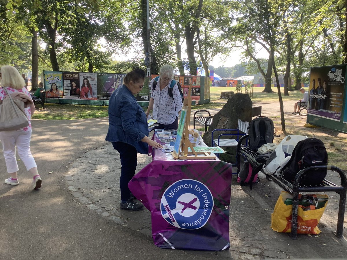 EdinburghWfi's tweet photo. .saturday3rdSeptember Itโs #TheMeadows this time.11am-1pm along with chums friends @YesMorningside @YesforEU #ayenotes #indychoir Come join us.#ootnaboot https://t.co/SaKzYEW7Q5