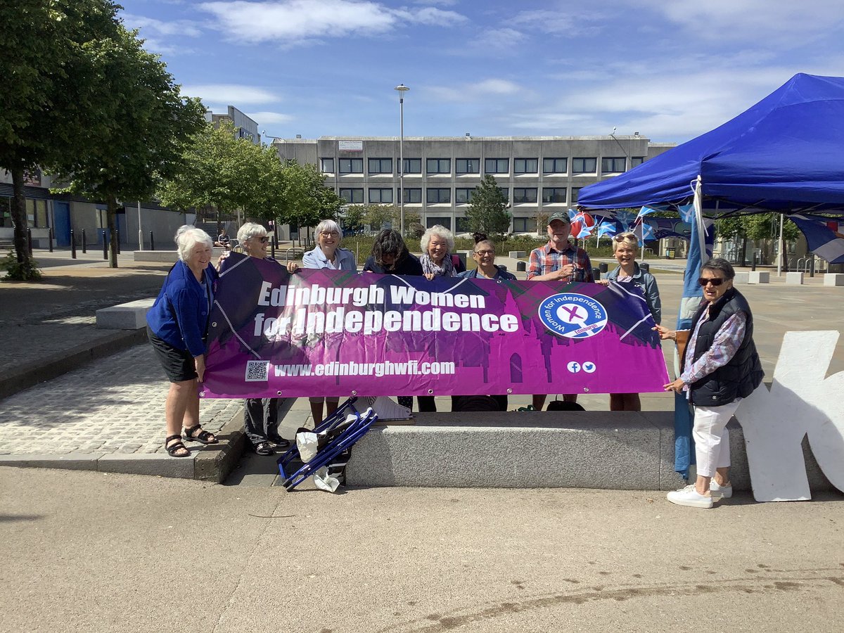 EdinburghWfi's tweet photo. .saturday3rdSeptember Itโs #TheMeadows this time.11am-1pm along with chums friends @YesMorningside @YesforEU #ayenotes #indychoir Come join us.#ootnaboot https://t.co/SaKzYEW7Q5