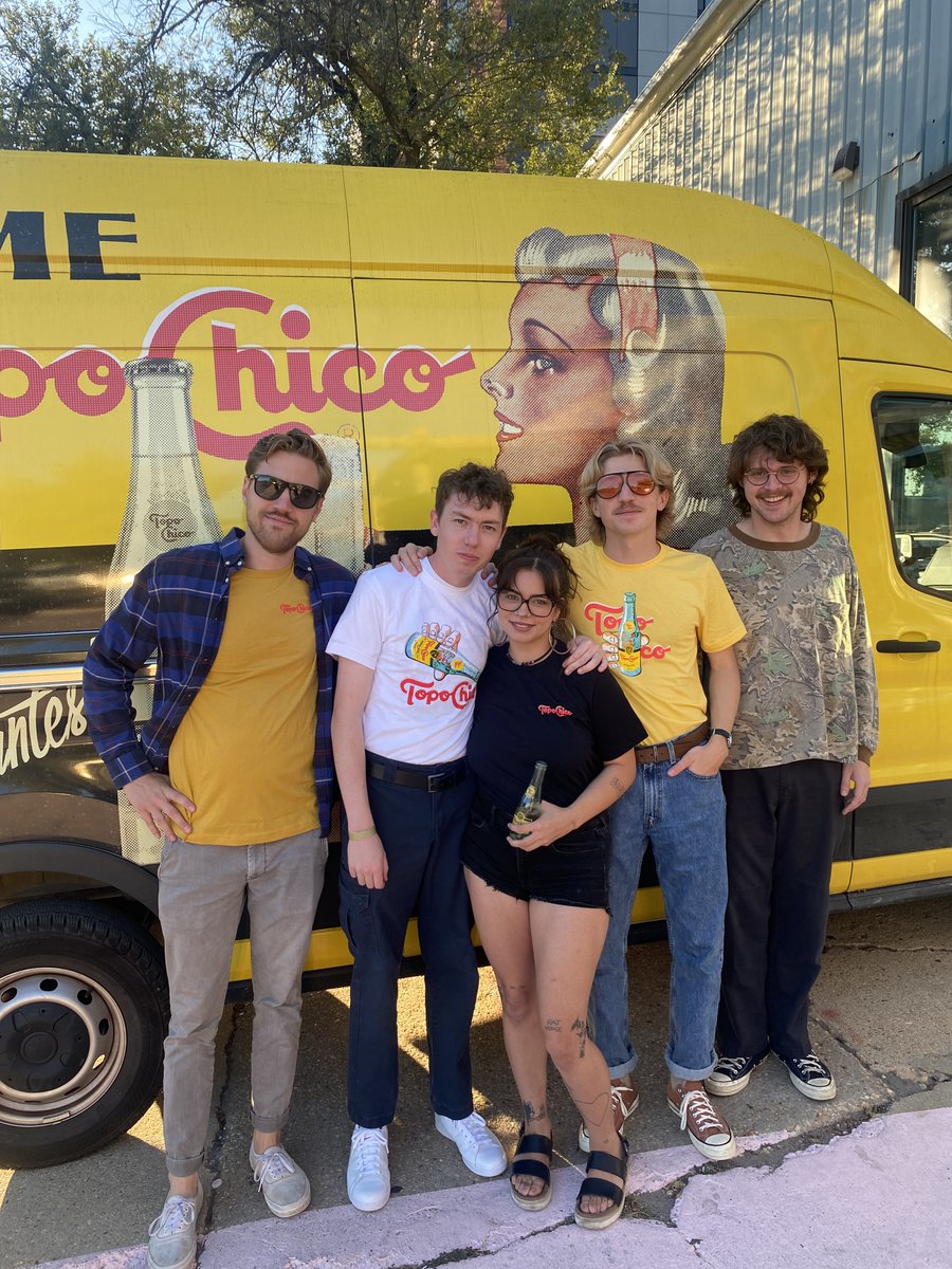 Peach Face tweet media