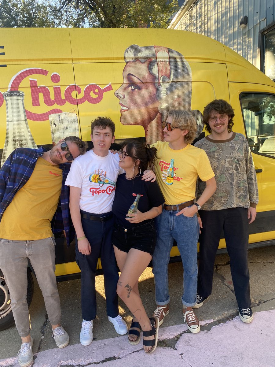 Peach Face tweet media