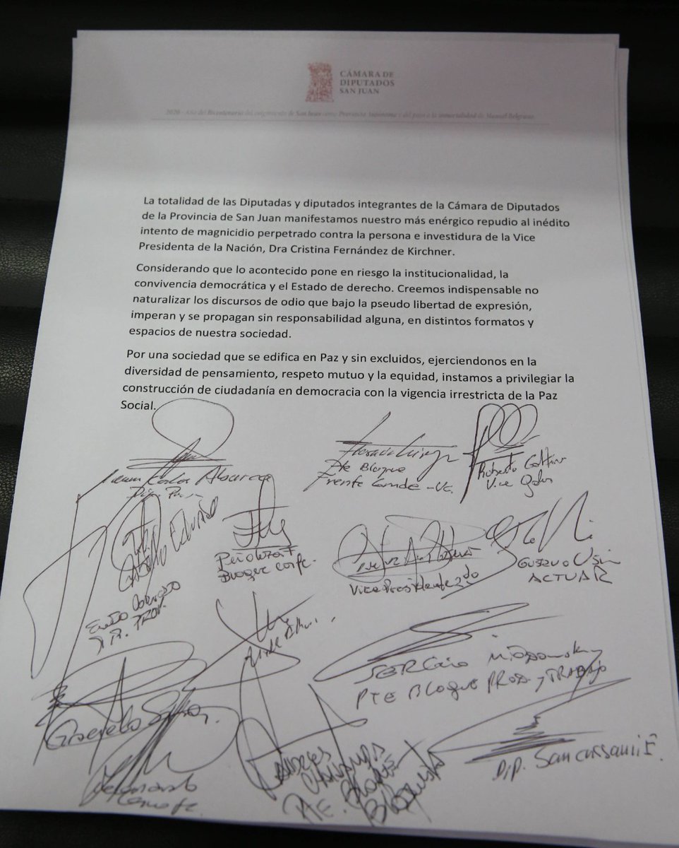 El vicegobernador de San Juan Roberto Gattoni junto a diputados presidentes de bloque emitieron un comunicado que repudia enérgicamente el atentado contra la Vicepresidenta de la Nación e insta a una sociedad sin discursos de odio, con respeto mutuo y convivencia democrática.