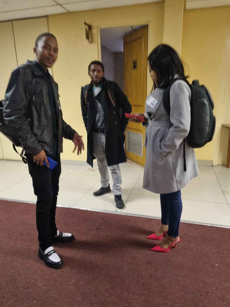 rivonia_circle's tweet photo. [ELECTORAL REFORM INDABA]

As we wrap up the #ElectoralReform Indaba, a big thank you to the Democracy Builders who came from Gauteng, Limpopo, North West and the Eastern Cape to add their voices to the debates. 

#PolicyCircles https://t.co/PT3IyjWInF