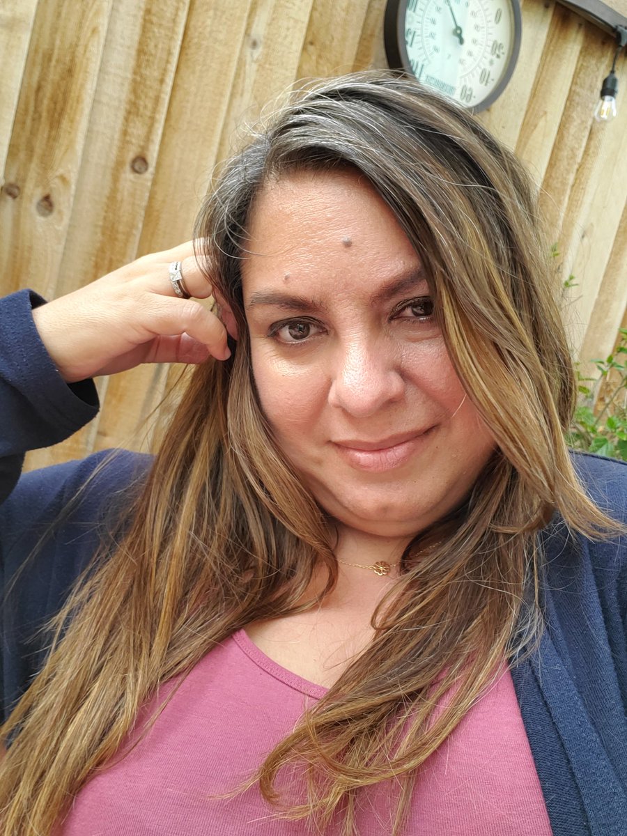 Melissa Flores Anderson tweet media