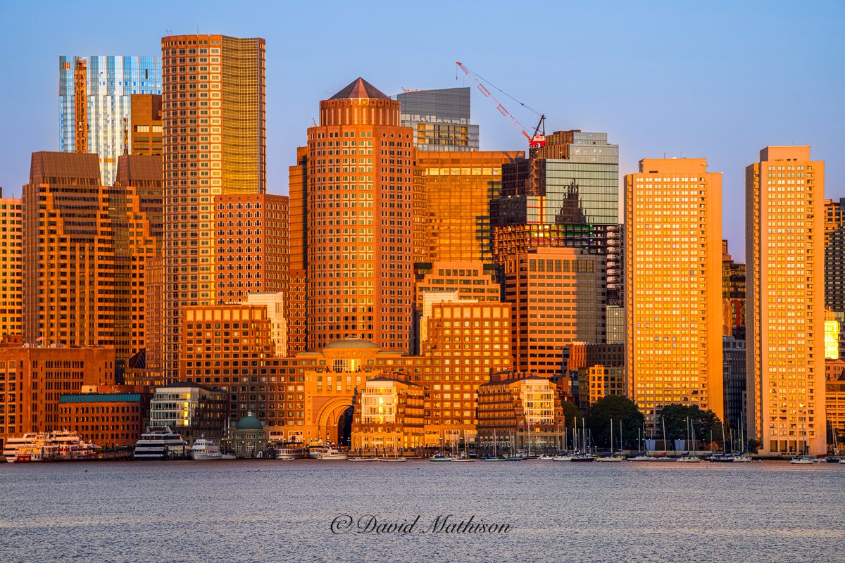 DavidMathison's tweet photo. Sunrise shining on the Boston skyline. Glad I got up at 5am, totally worth it! Heading home today I think. Have a great weekend!
PS IBM CDO/CTO Summit comes to Boston Tues Dec 6. More/register: https://t.co/K46LutfciD
#BostonCDOSummit https://t.co/PWMdEXEOOI