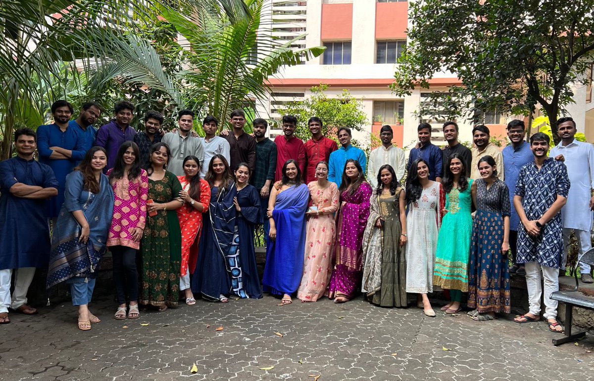 Our fun Ganesh Chaturthi celebrations deserved a crazy click. #VerveMediaFam

#vervemedia #digitalagency #verveitup #mediaagency #ganeshchaturthi #ganeshpooja #celebration #festival #team #teampicture #officeteam