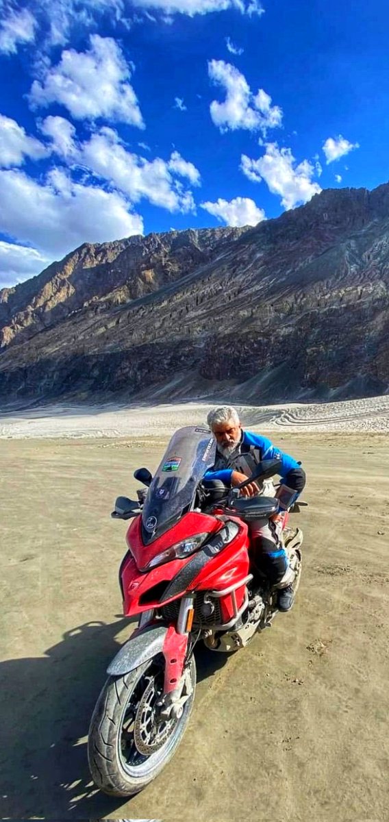 ManobalaV's tweet photo. Then                             Now

#SuperStarRiderAJITH https://t.co/Vs8AviBhJH