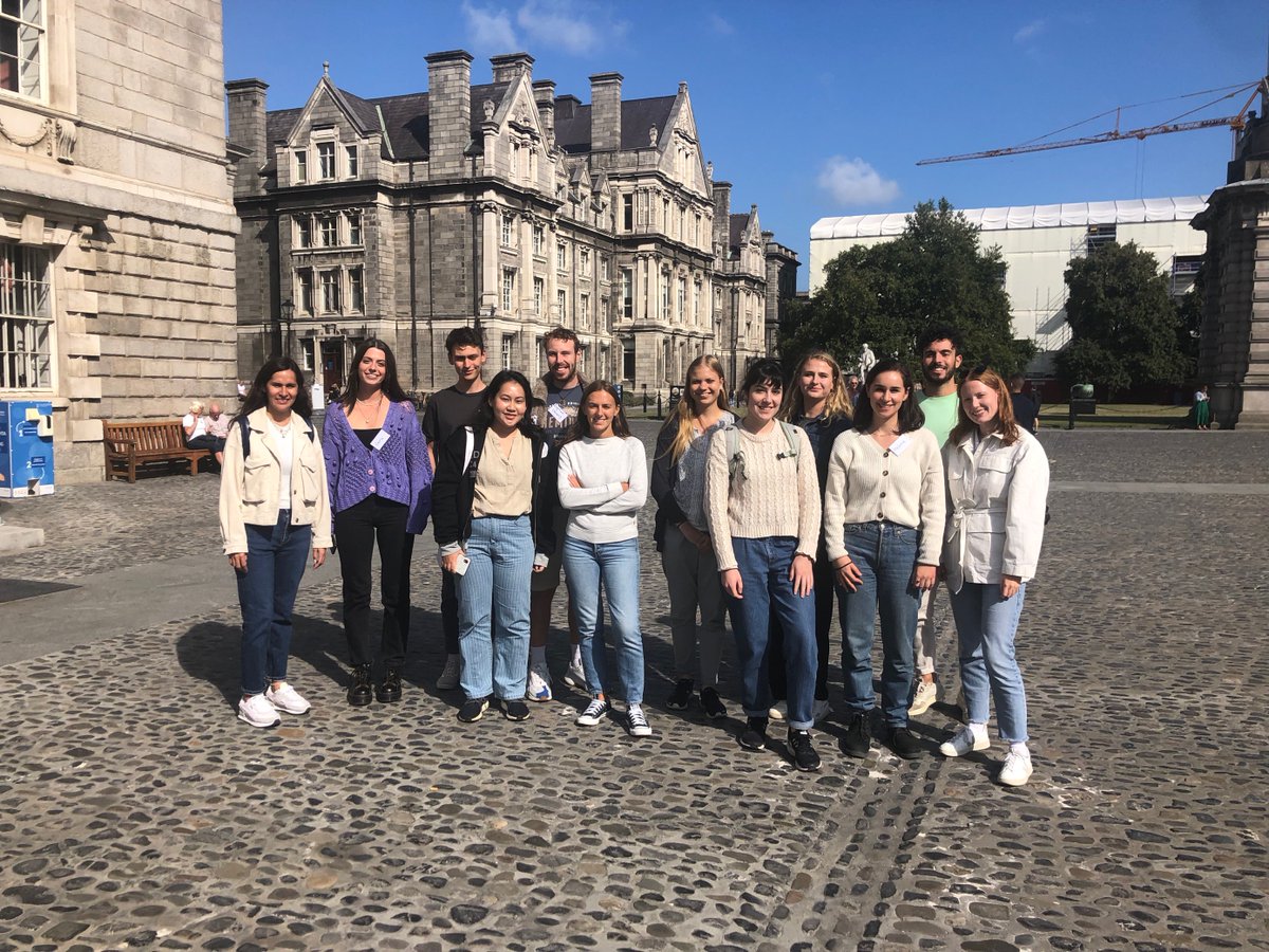 tcddublin's tweet image. A warm #WelcomeToTrinity to our #CHARMEU #masters students who met our VP @tcdglobal @ekstokes during #orientation. We hope you enjoy your @tcddublin student experience!
 #ErasmusPlus #EuropeanUniversities #HigherEd