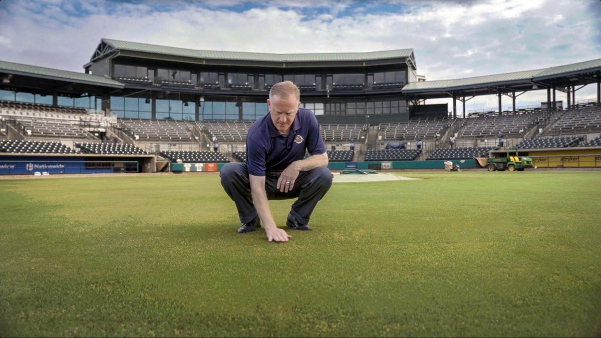 TargetMarketCHS's tweet image. TM had a great time over at Joe Riley Jr. Park visiting with GM Dave Echols and discussing the logistics for an upcoming project for Lowe Real Estate. Make sure you catch one of the final days of the @ChasRiverDogs season at this beloved park!