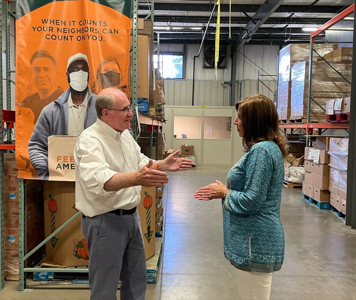 Today is #NationalFoodBankDay and I’m joining Jason Jakubowski <a href="/CTFoodshare/">Connecticut Foodshare</a>, Carla Miklos <a href="/OperationHopeCT/">Operation Hope CT</a>, <a href="/SenatorHwang/">Senator Tony Hwang</a> and fellow advocates at the CT Foodshare Bridgeport Warehouse to raise awareness about food insecurity rising across CT and the need for help.