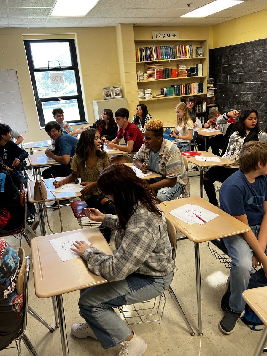 mrskatelinking's tweet photo. @JenniAberli @monroekyschools @mchsfalcons @MonroeCoMS @JHCcardinals @ThompsonWind @CTLonline Check out some of these ALM strategies being used in our classrooms! 🔥@CecileeEnnis #pairedverbalfluency #clockpartners https://t.co/kB0NXiupV2