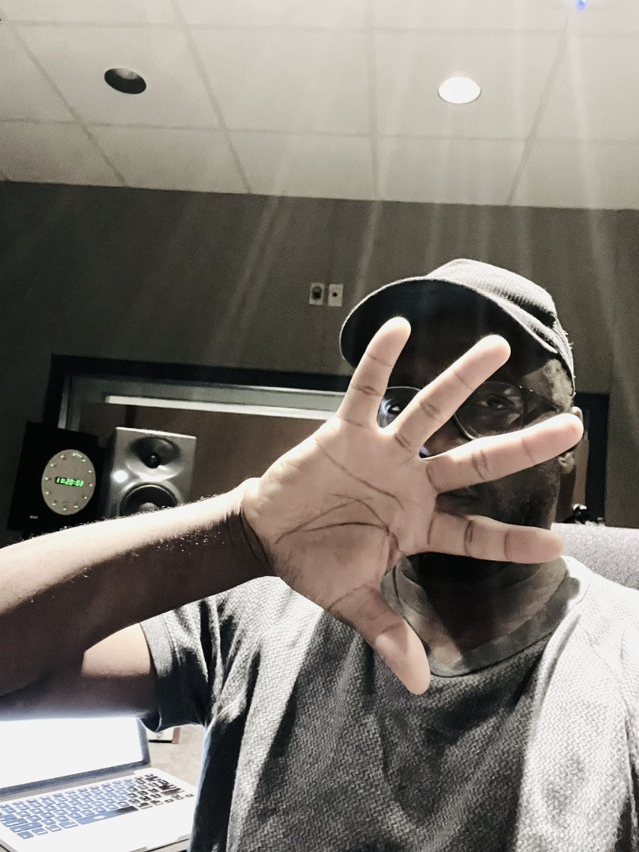 CBCAfterdark's tweet photo. Afterdark turns 5 this weekend!

the very first program aired 
Sept 4, 2017

on Monday I’ll celebrate by reading treasured letters &amp; emails received over the years

shoutout to the incredible artists that keep this program interesting &amp; intriguing night in / night out 

-Odario https://t.co/kS2l3XIttz