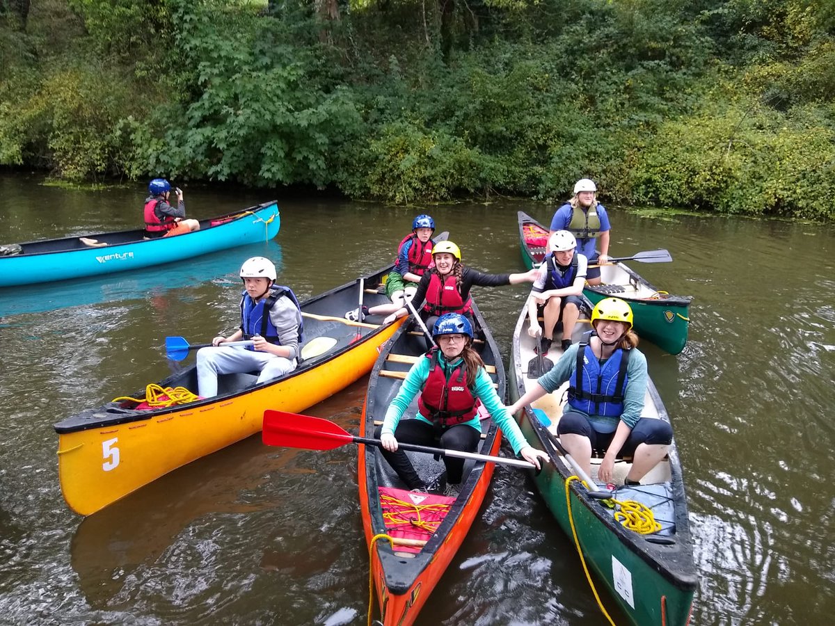 BBCanoeClub's tweet photo. @batshgte 3rd Harrogate BB and 1st Harrogate GB @theboysbrigade #lifetothefull #canoeing #boysbrigade
having fun at #camp https://t.co/JYz6kgoj6U