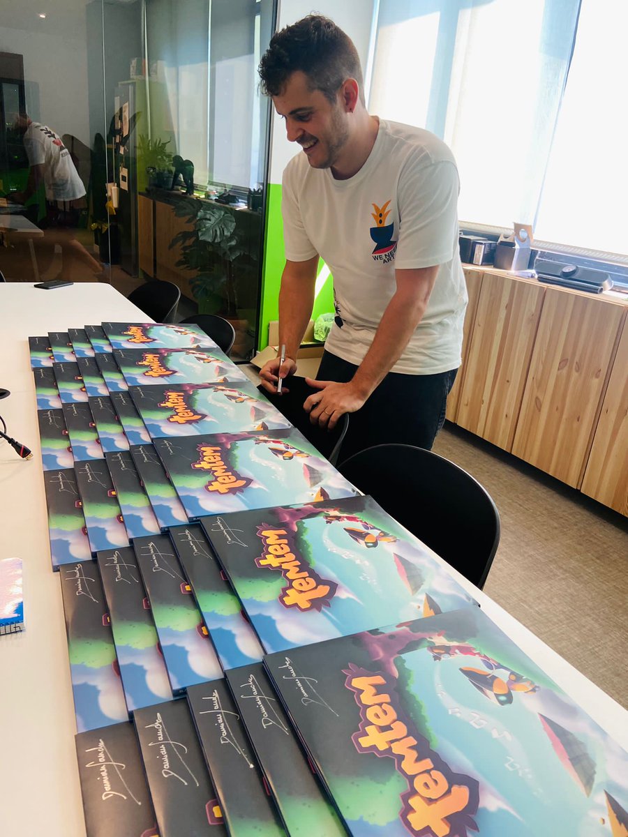 yodamiansanchez's tweet photo. What a honour 🙏🏻

Signed a bunch of @PlayTemtem limited edition OST vinyls for my teammates at @CremaGames 

Can't be more proud of this crew!

Temtem Up!

💙💙💙 https://t.co/WC55ytJWcX