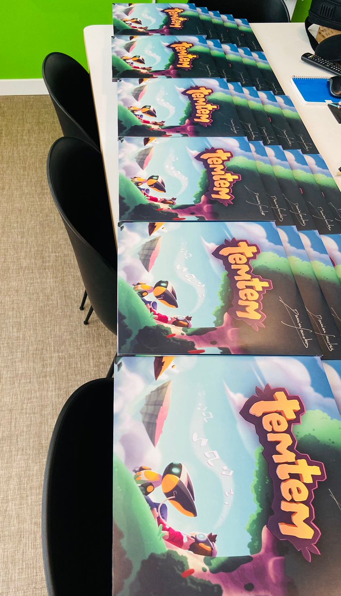 yodamiansanchez's tweet photo. What a honour 🙏🏻

Signed a bunch of @PlayTemtem limited edition OST vinyls for my teammates at @CremaGames 

Can't be more proud of this crew!

Temtem Up!

💙💙💙 https://t.co/WC55ytJWcX