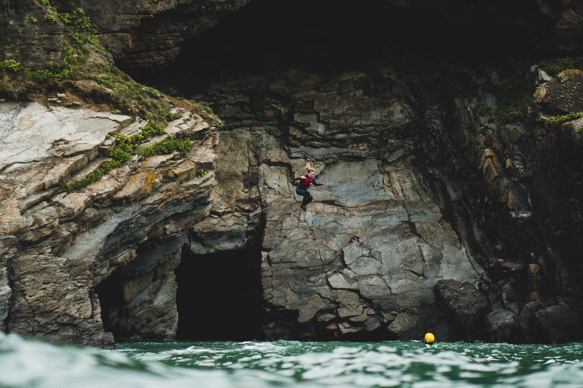daenwalsh's tweet photo. Super cool thing I just discovered:
 
Coasteering (coast + mountaineering) - you swim along and traverse rocky coastlines, climb and jump off cliffs, and explore caves and inlets. Looks sick.
 
Bigger in the UK, would love to see something like this in the US https://t.co/YR2f9BYY4p