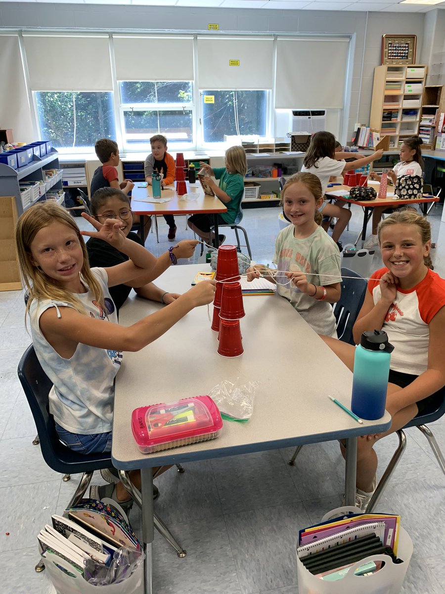 tpressler3's tweet photo. Pyramid building @southoldelem @ellen_oneill @monicarowsom https://t.co/swZUAHLHlh